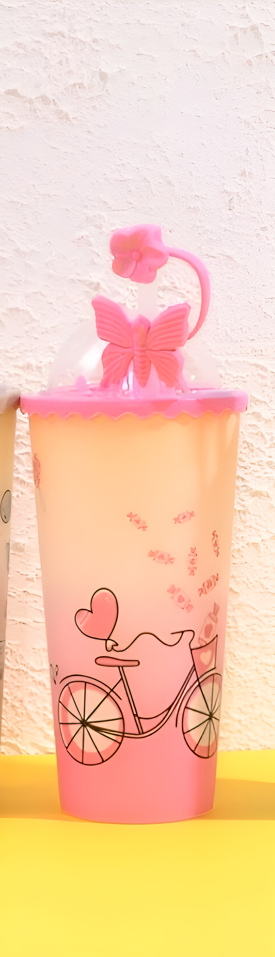 Funky straw tumblers Shivay Gifting pitara